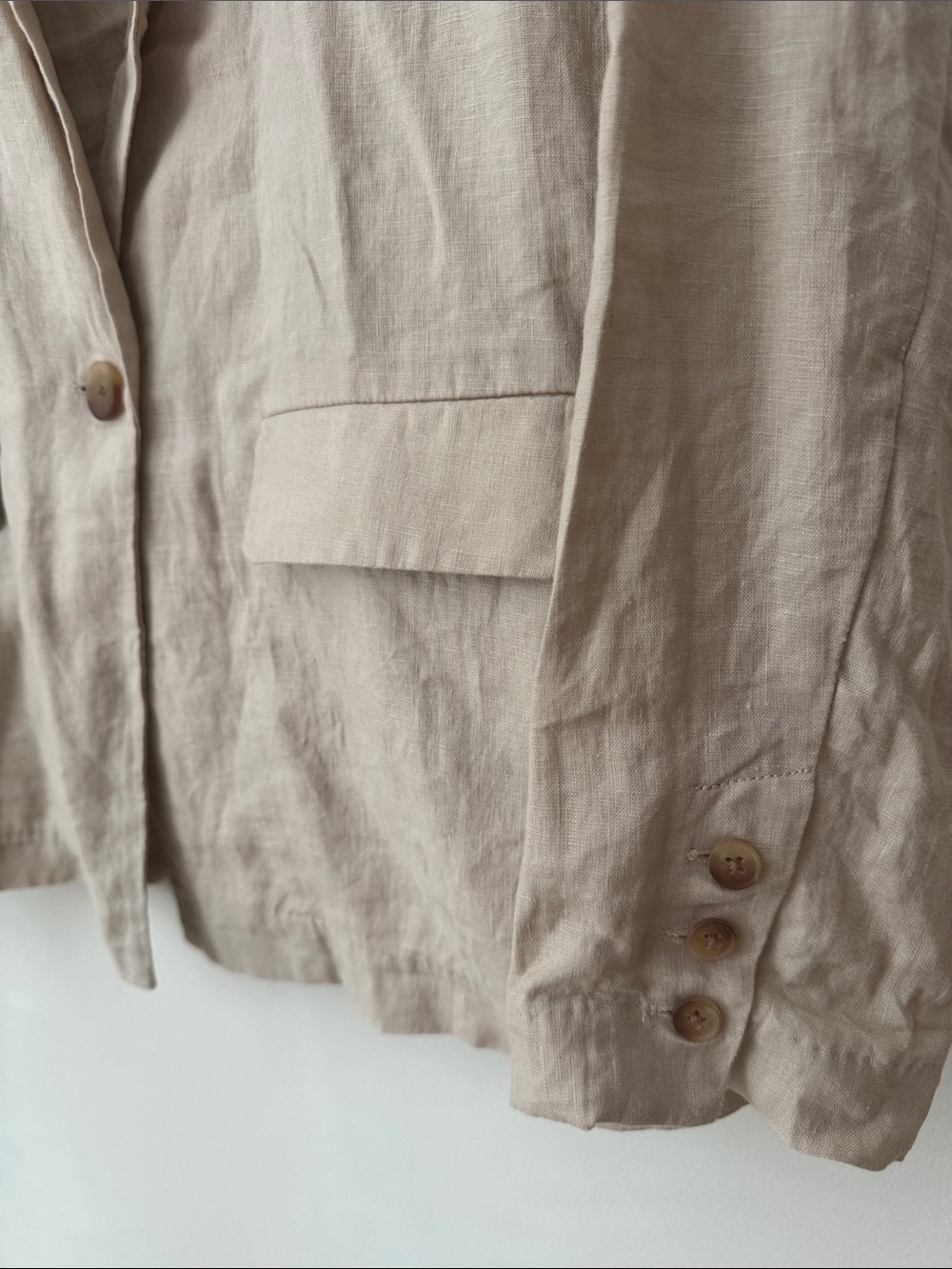 Quince | 100% European Linen One-Button Blazer in Natural Driftwood | Size M - Picture 4 of 9